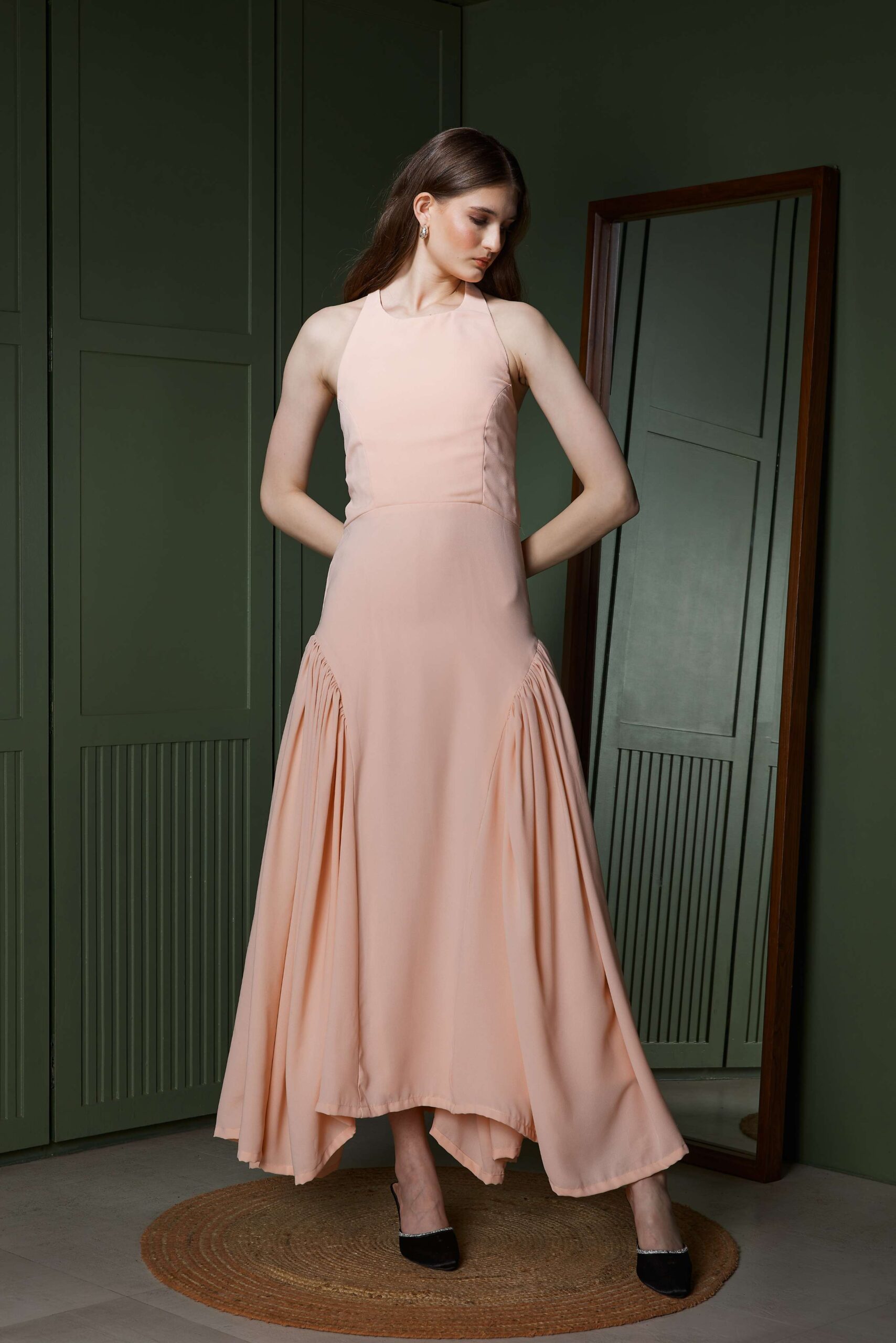 Blush Open-Back Maxi Dress - Image 3